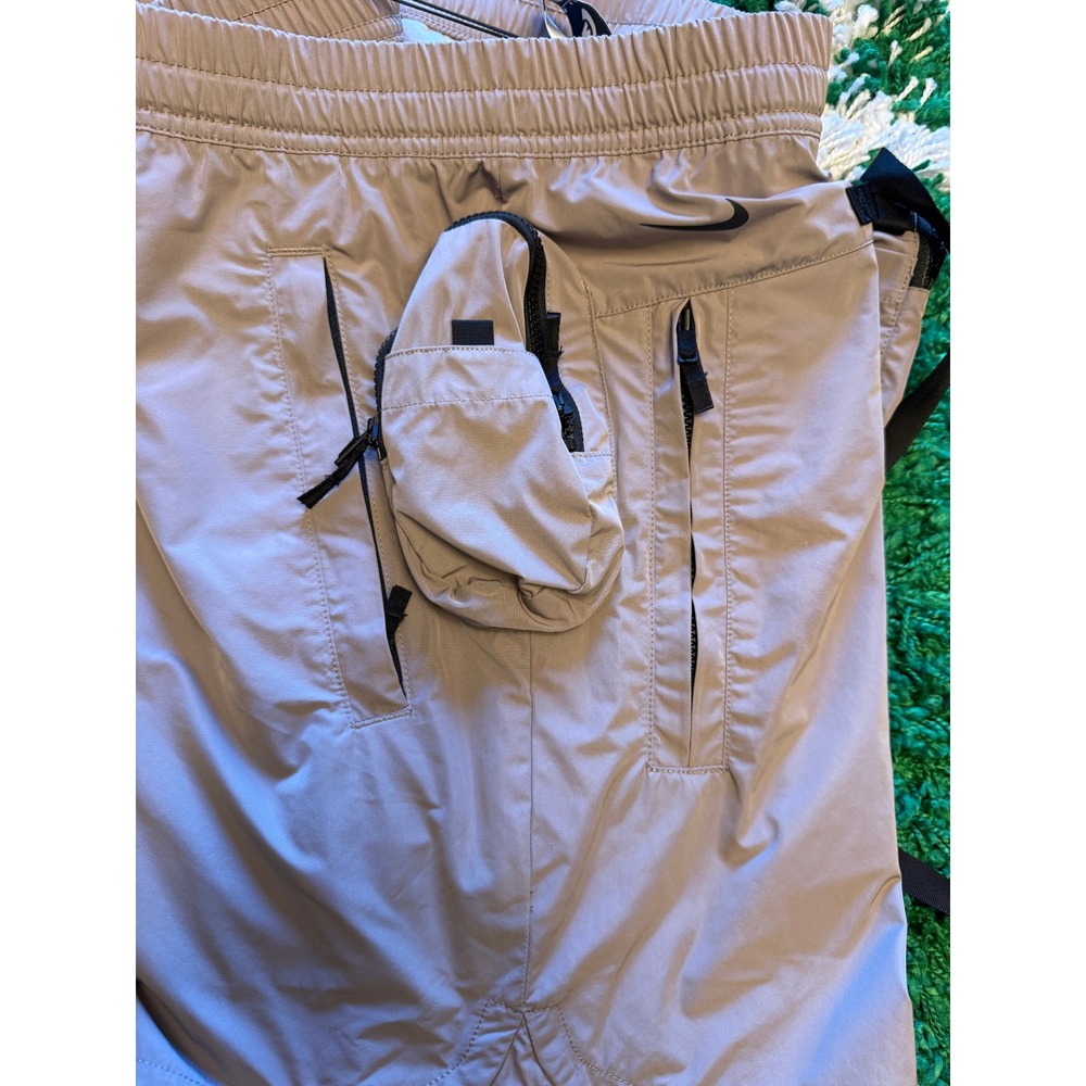 Nike Tech Pack 2-in-1 Shorts Mens Medium Grey New BV8078-279 Utility Pouch - Picture 8 of 14